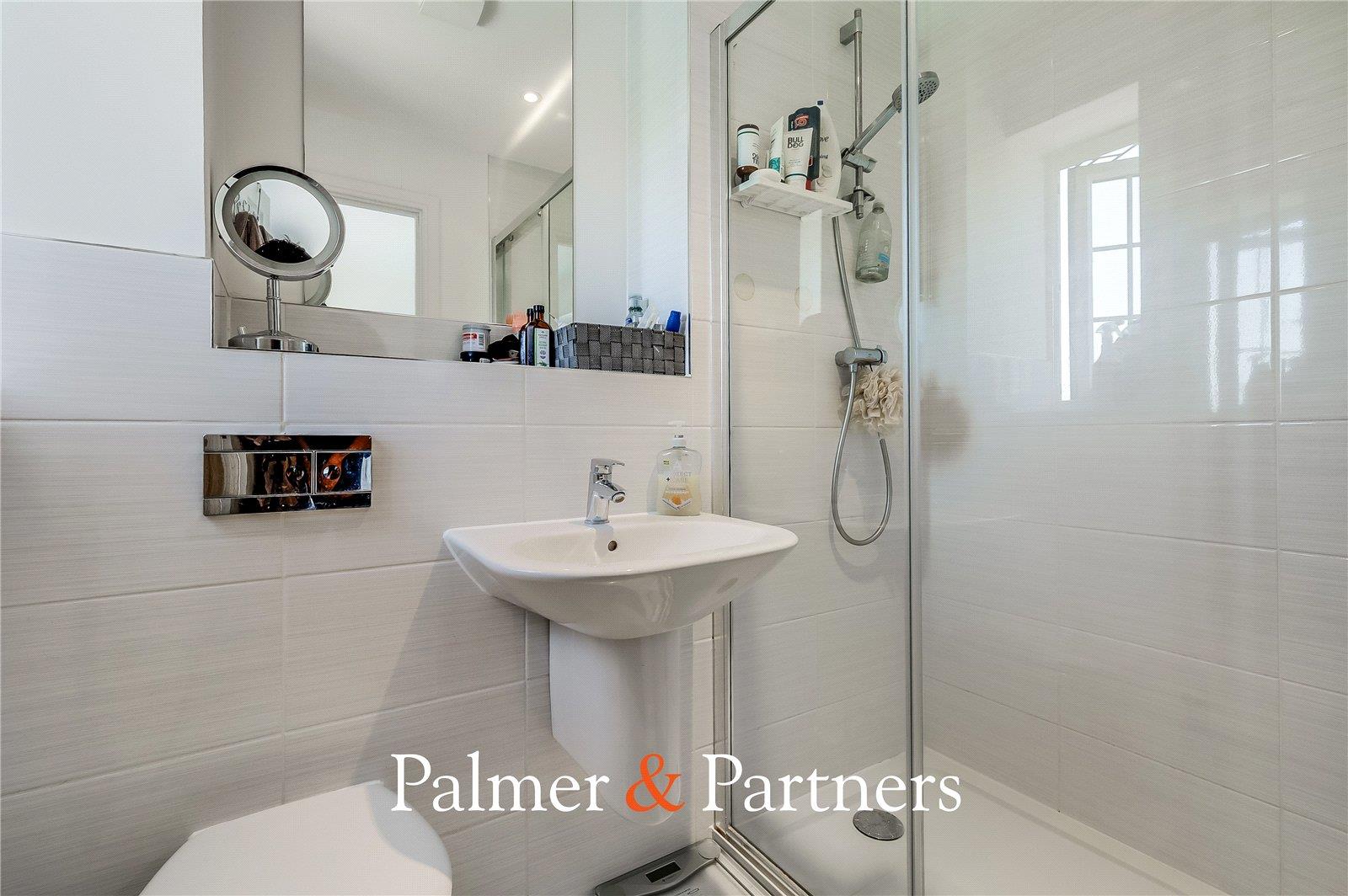 Property Image 3f8e5934-ccab-4c3e-a702-ead98666edb1