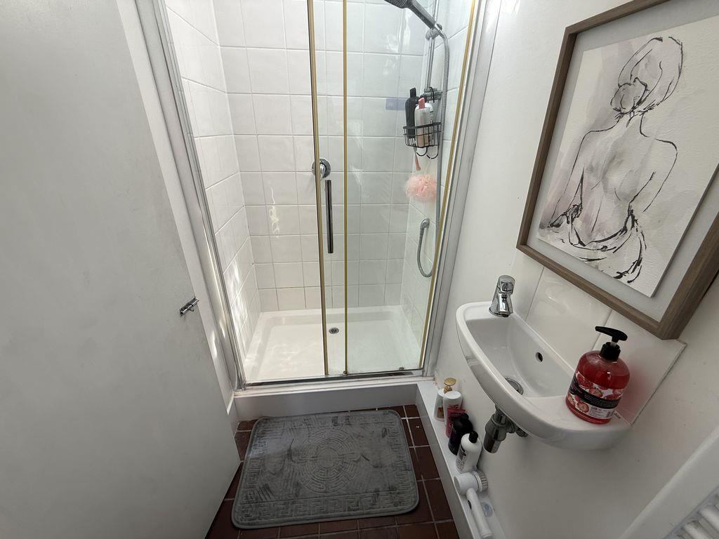 Property Image 3f941e2a-e0c8-42bb-86f0-a3f02b72dd3d