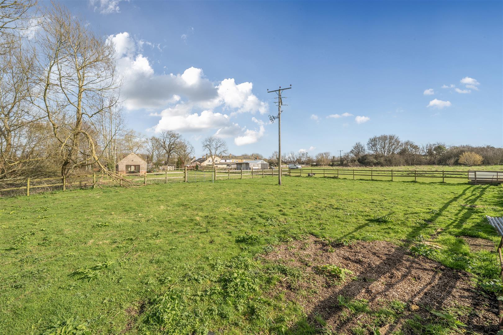 Property Image 3faa7d77-f173-4334-bfbf-66ac8b04da8b