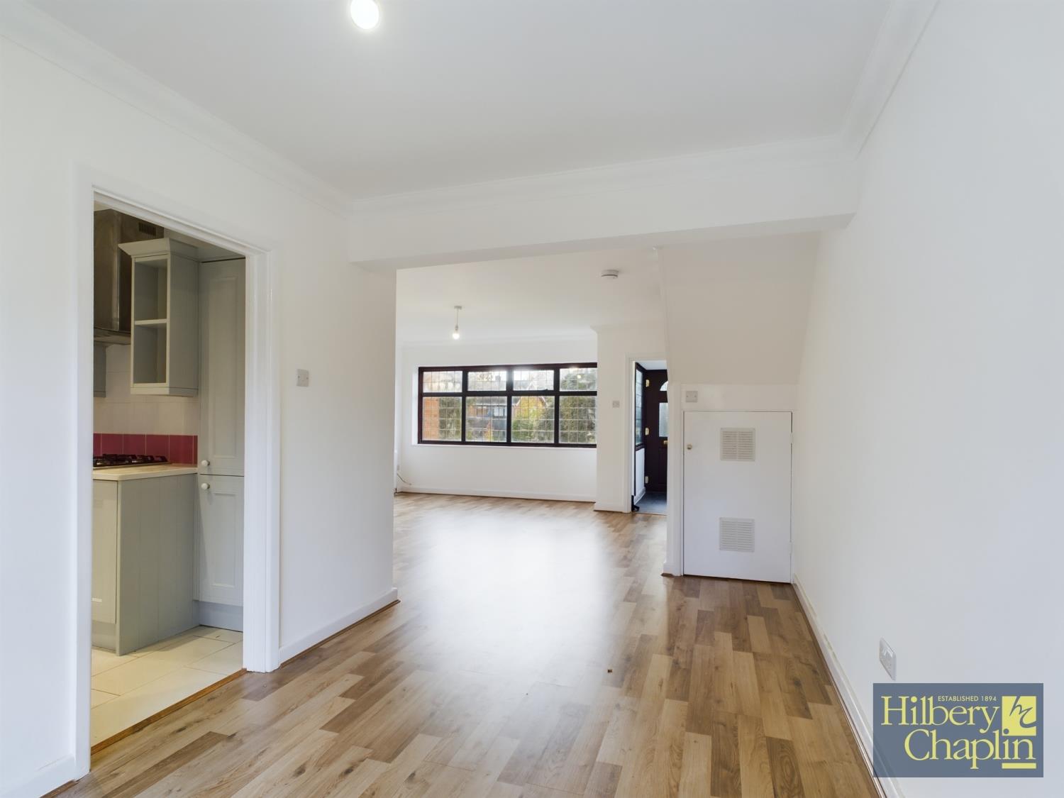 Property Image 3facaf1b-ae8f-41fd-b3b6-df117abb3072