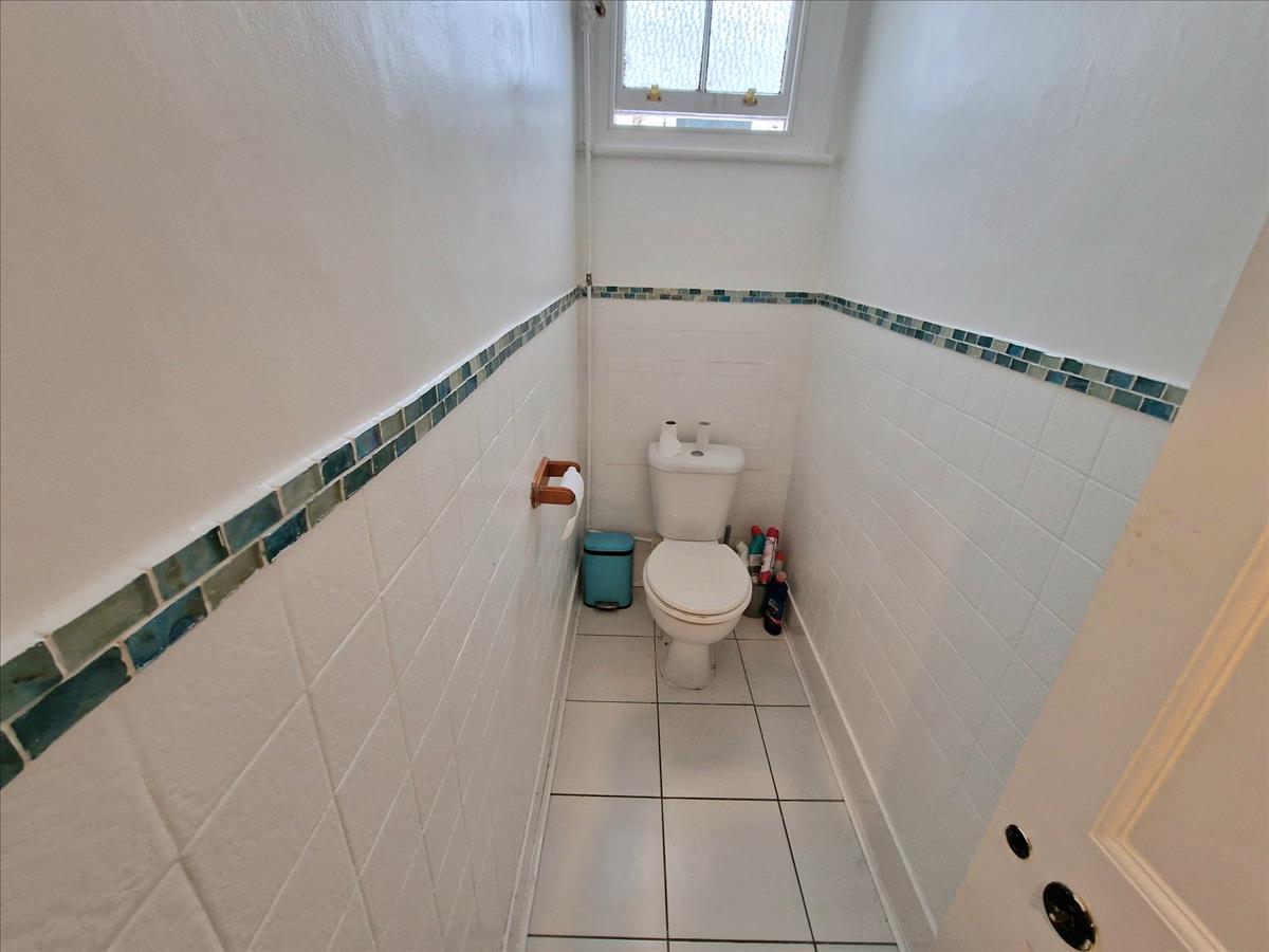 Property Image 3fbafd41-0dad-4129-b4c0-559d41e114a8