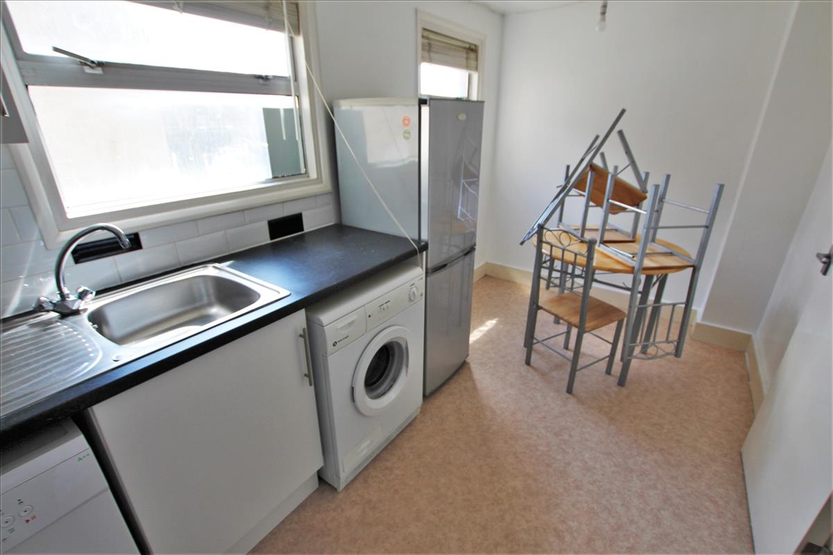 Property Image 3fbbf014-6a8e-43d6-82dc-99a92df747ae
