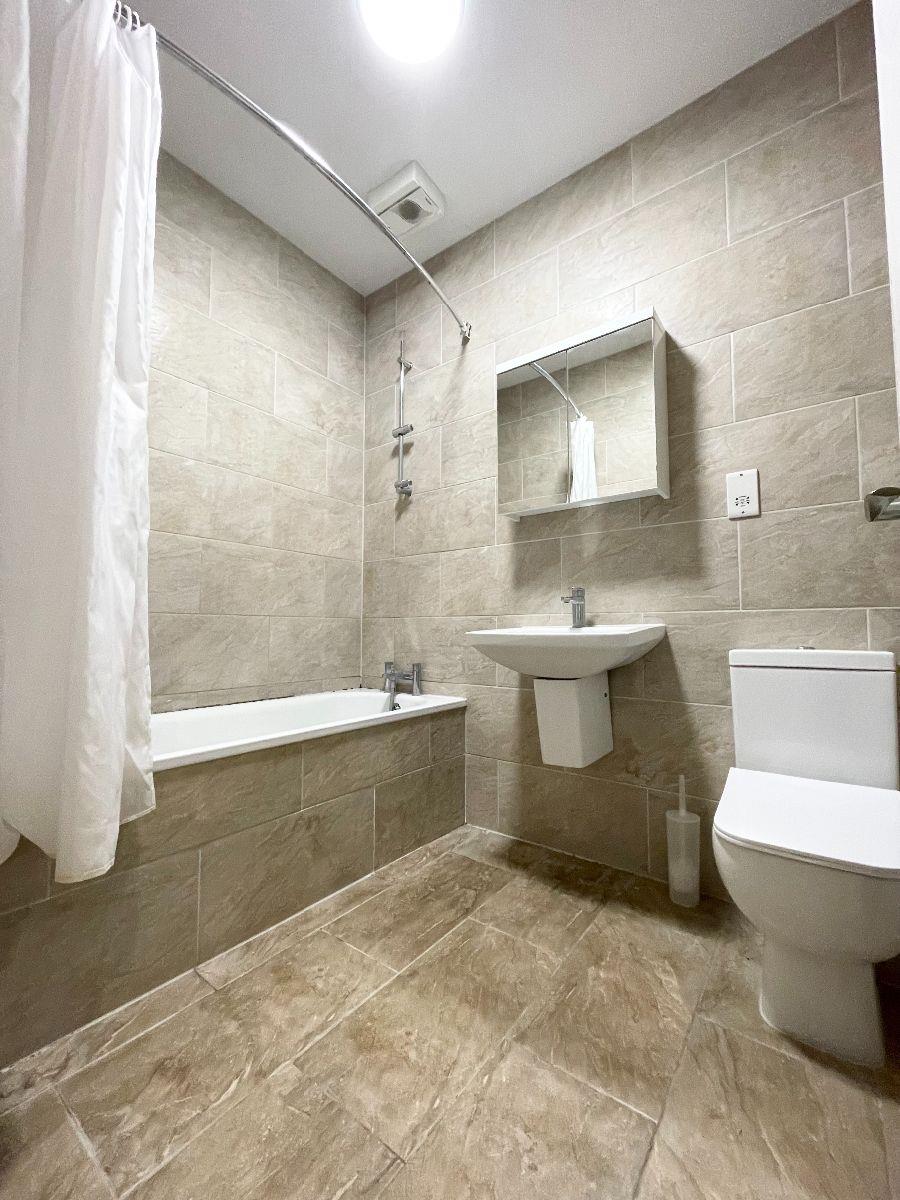 Property Image 3fbd09b1-2f70-42ed-aaf1-1fdd1444dfa3