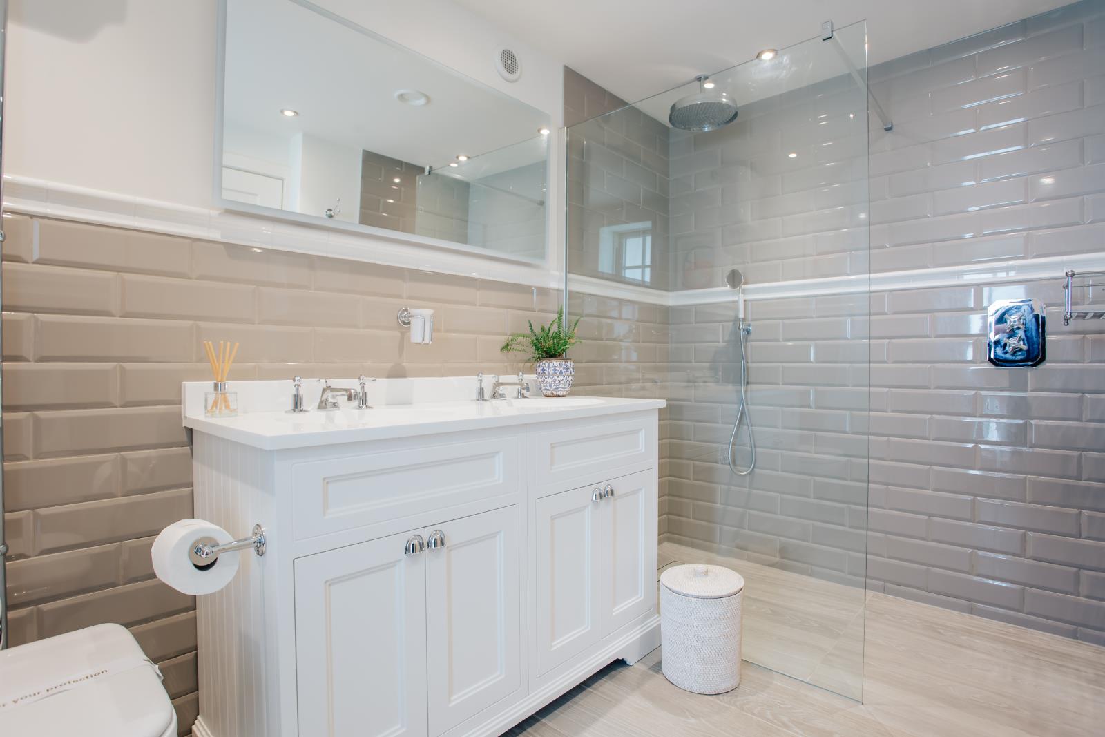 Property Image 3fbdaea9-8e4c-41a4-ae6b-575e192602bd
