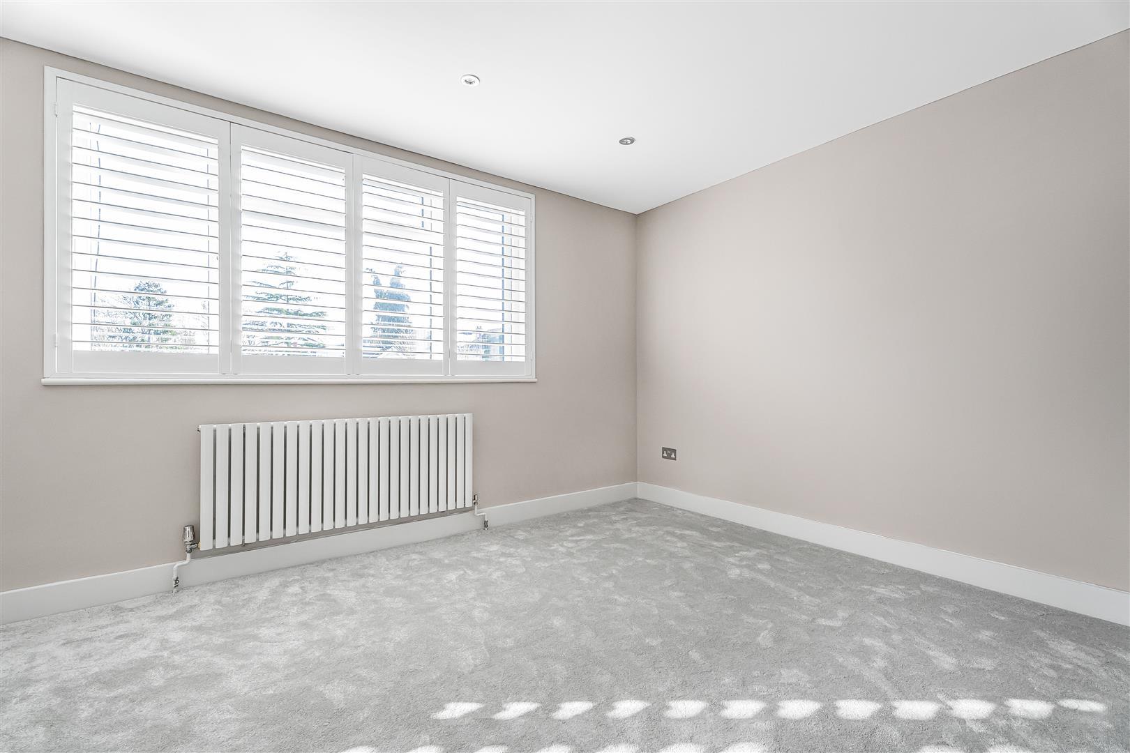 Property Image 3fd0fb68-7659-416d-8d9a-0318ae16c7b4