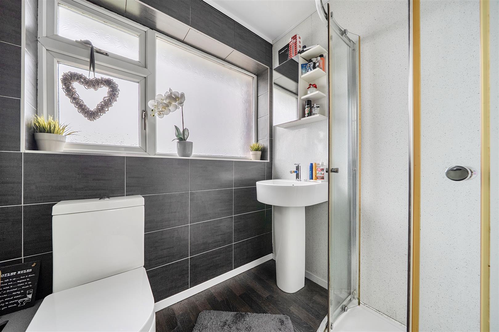 Property Image 3fe8d824-d1a1-463a-b2e2-f8e1fe40d005
