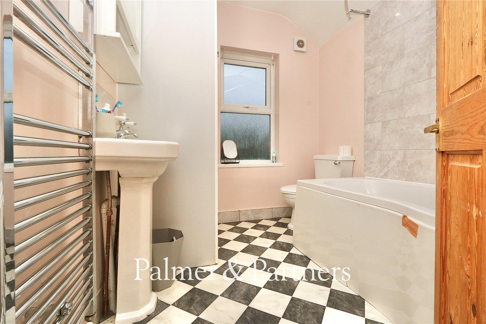 Property Image 3ff39a26-5a8f-49e2-838c-a9c895428b7b