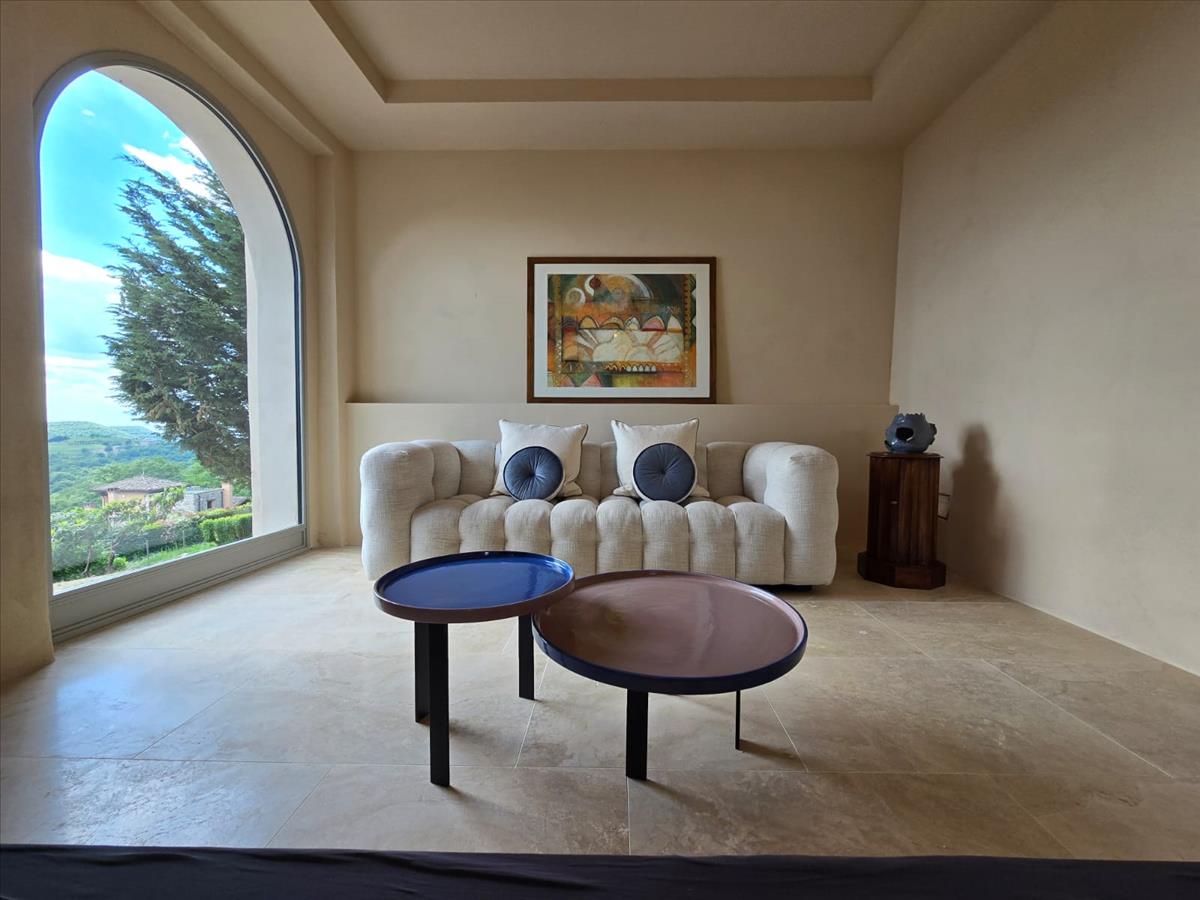 Property Image 3ff6f997-88d0-42b0-b76d-fa512c895017