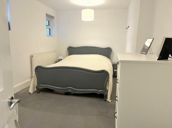 Property Image 40003cdb-a324-4b92-9fcb-35624ed5fb9e