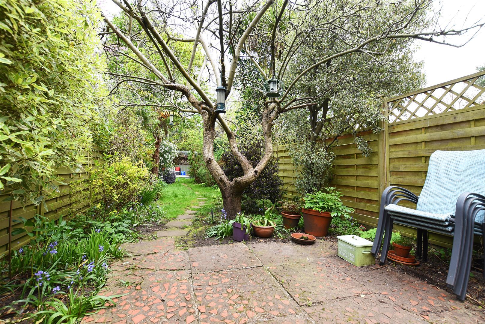 Property Image 400a62a8-75f1-4bd4-9941-969810e34a7a