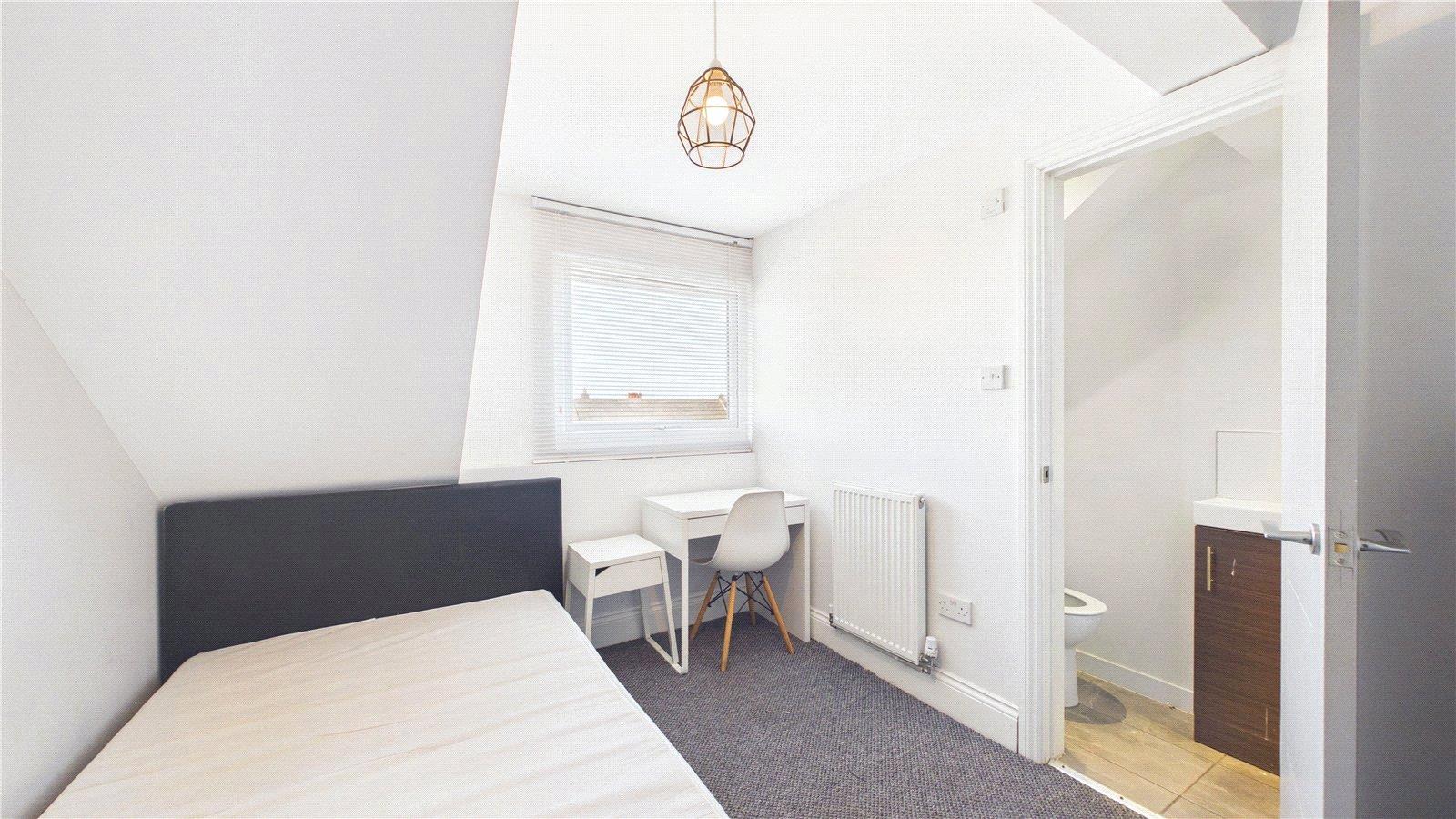 Property Image 400f9c8a-bf90-45d2-8cd0-63c6ed262cf0