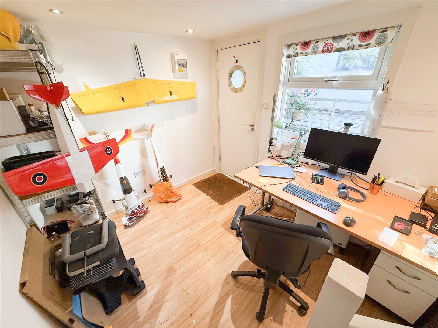 Property Image 4012be5a-c60d-4cc3-9f4d-5f422a77be9e