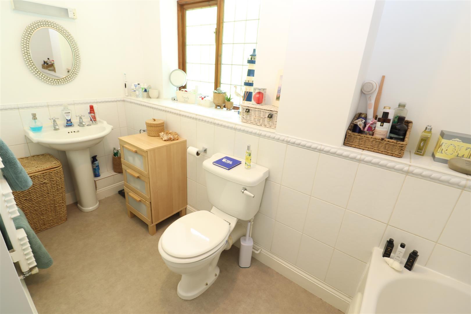 Property Image 4019fbb4-5627-416f-991a-f5b1497205b4