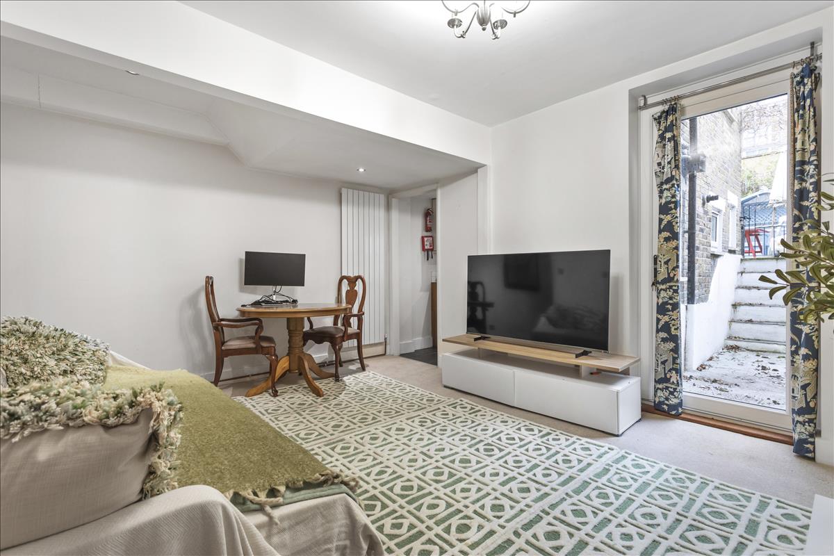Property Image 401e29fa-7b6e-4ae5-bd56-7d335a7d19e2