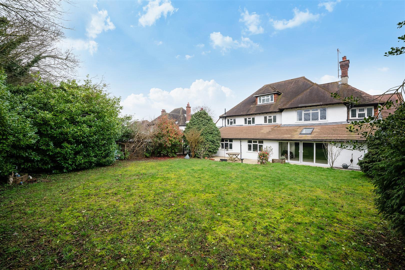Property Image 401ee41d-42fc-43ff-a18b-46af964df1f3