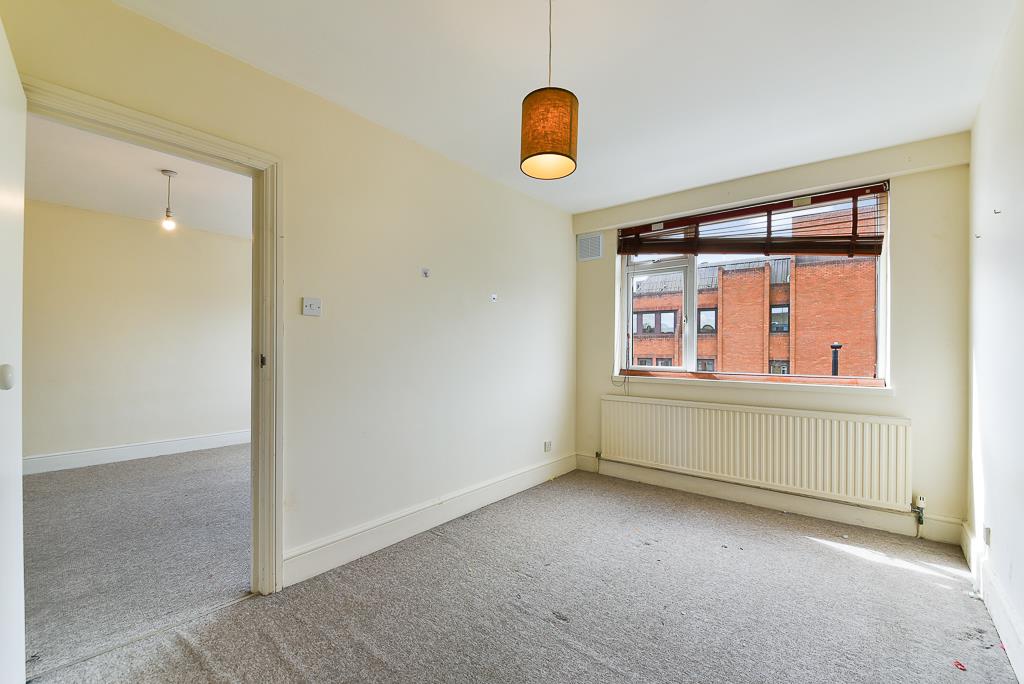 Property Image 402100de-6645-430b-9c7d-d65513b62cf7
