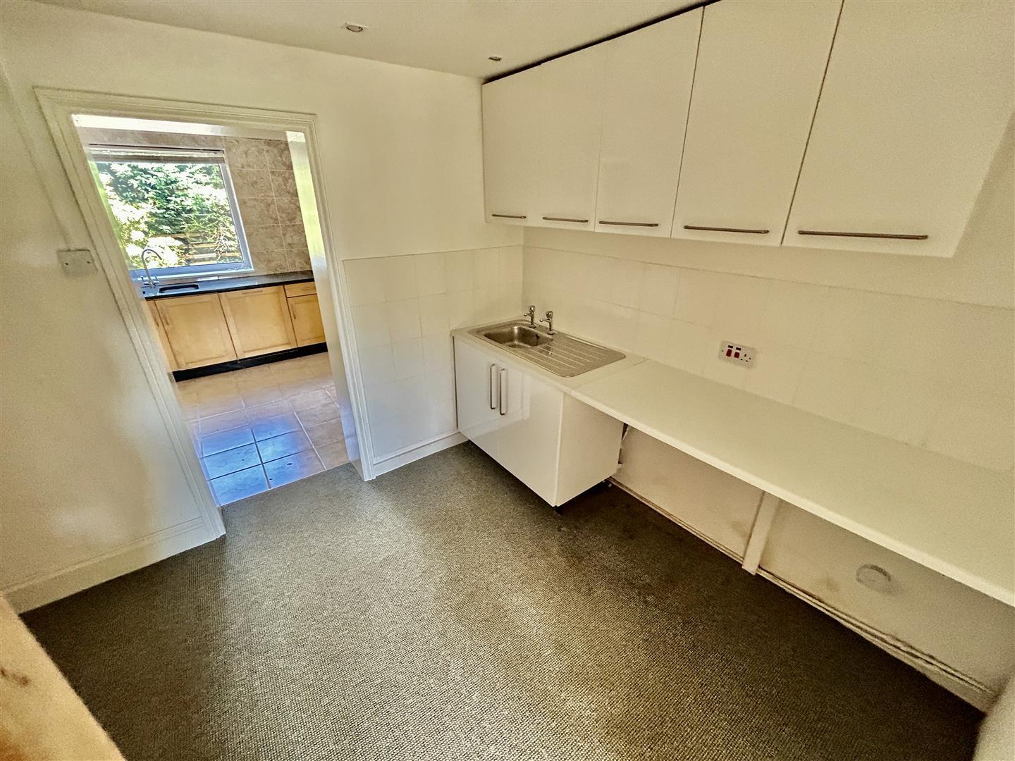 Property Image 402fe906-35e5-49f5-add7-3ebcf477fce1
