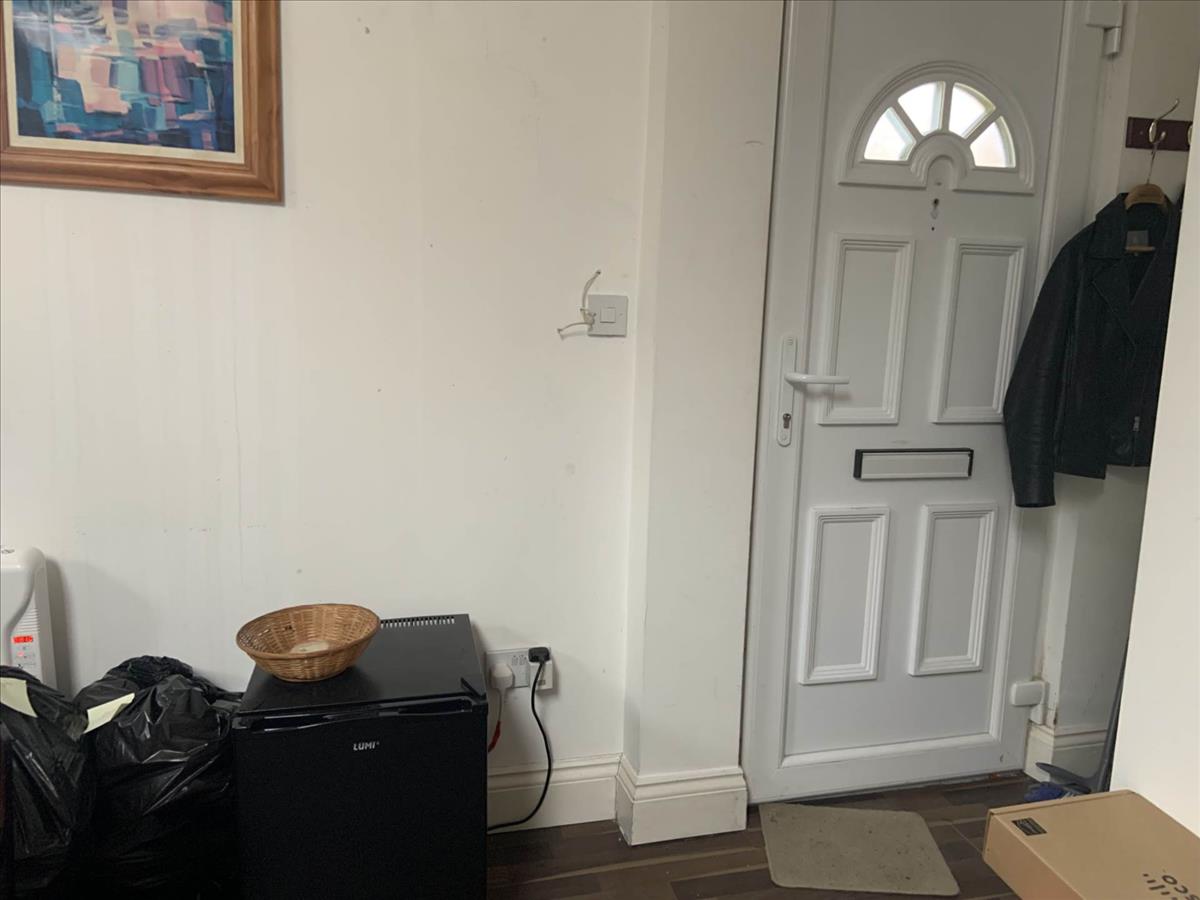 Property Image 40335227-cf26-4782-9dd0-3b4f211547ce