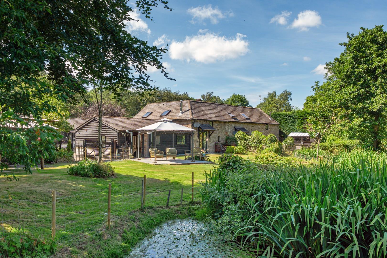 Property Image 40350bd3-70da-42b5-8993-7b00cb4c258b