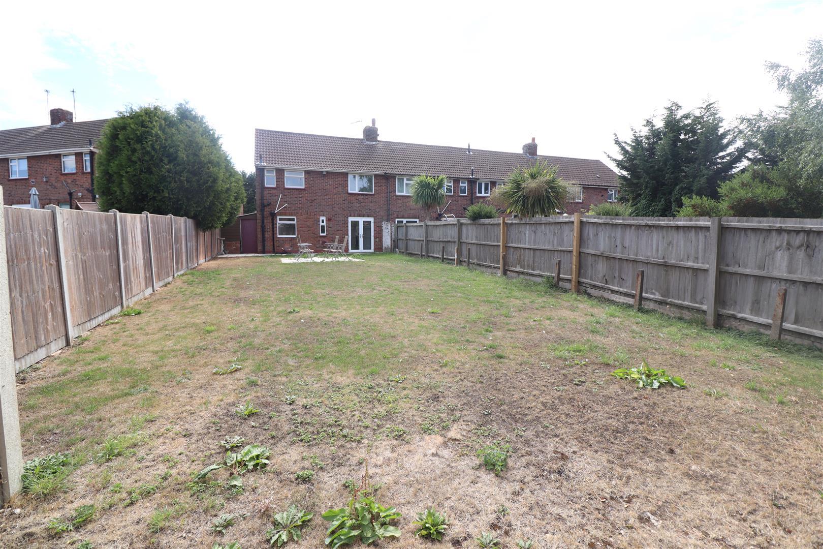 Property Image 4039cf0f-982f-4d1f-8c30-a302b8b65ec3