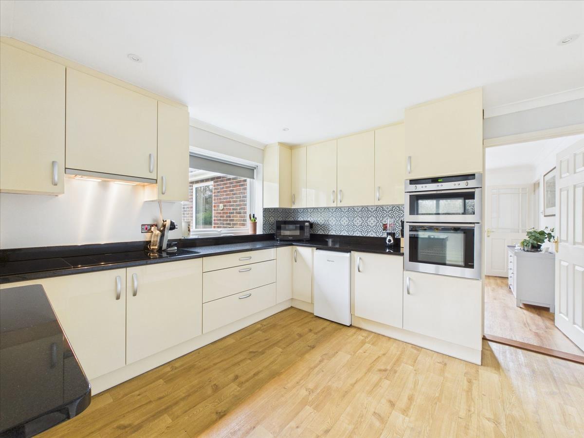 Property Image 403b207a-4443-4529-bdc4-b7d530ec8312