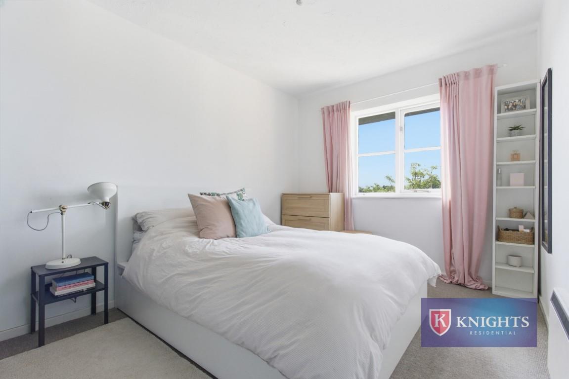 Property Image 403f364c-8806-4c6f-a960-8feb82a7cbc5