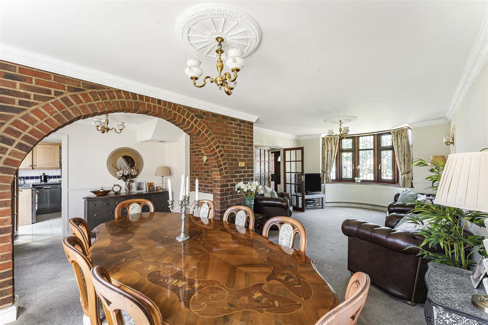 Property Image 4040b125-2f21-40f7-a671-2a38032c631d