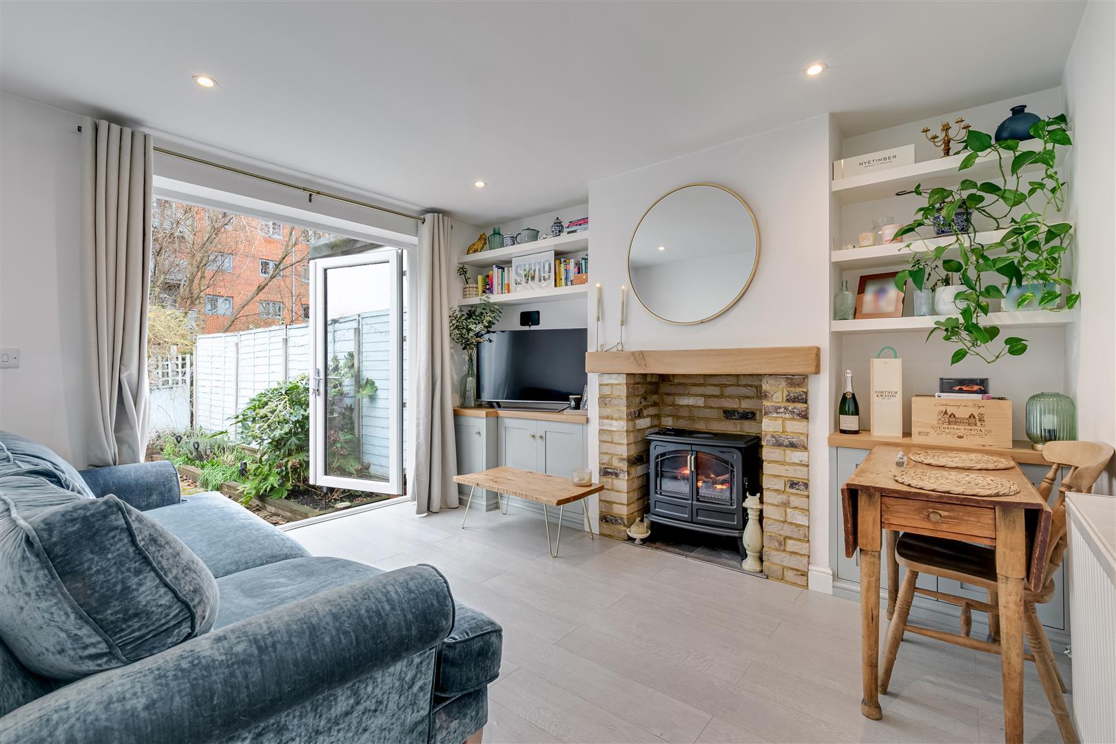 Property Image 4042756f-8817-4831-9d3b-b215863cb37b