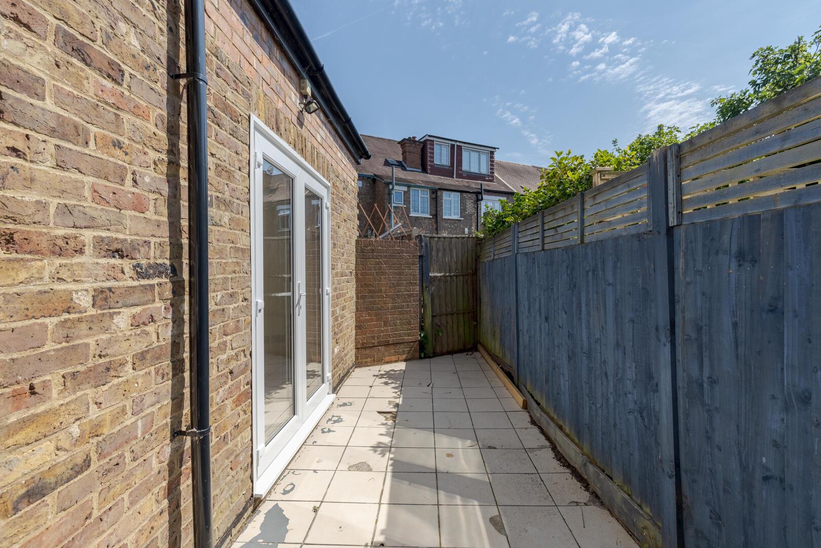 Property Image 40440aa6-2189-4ee8-85c0-5353d82a4946