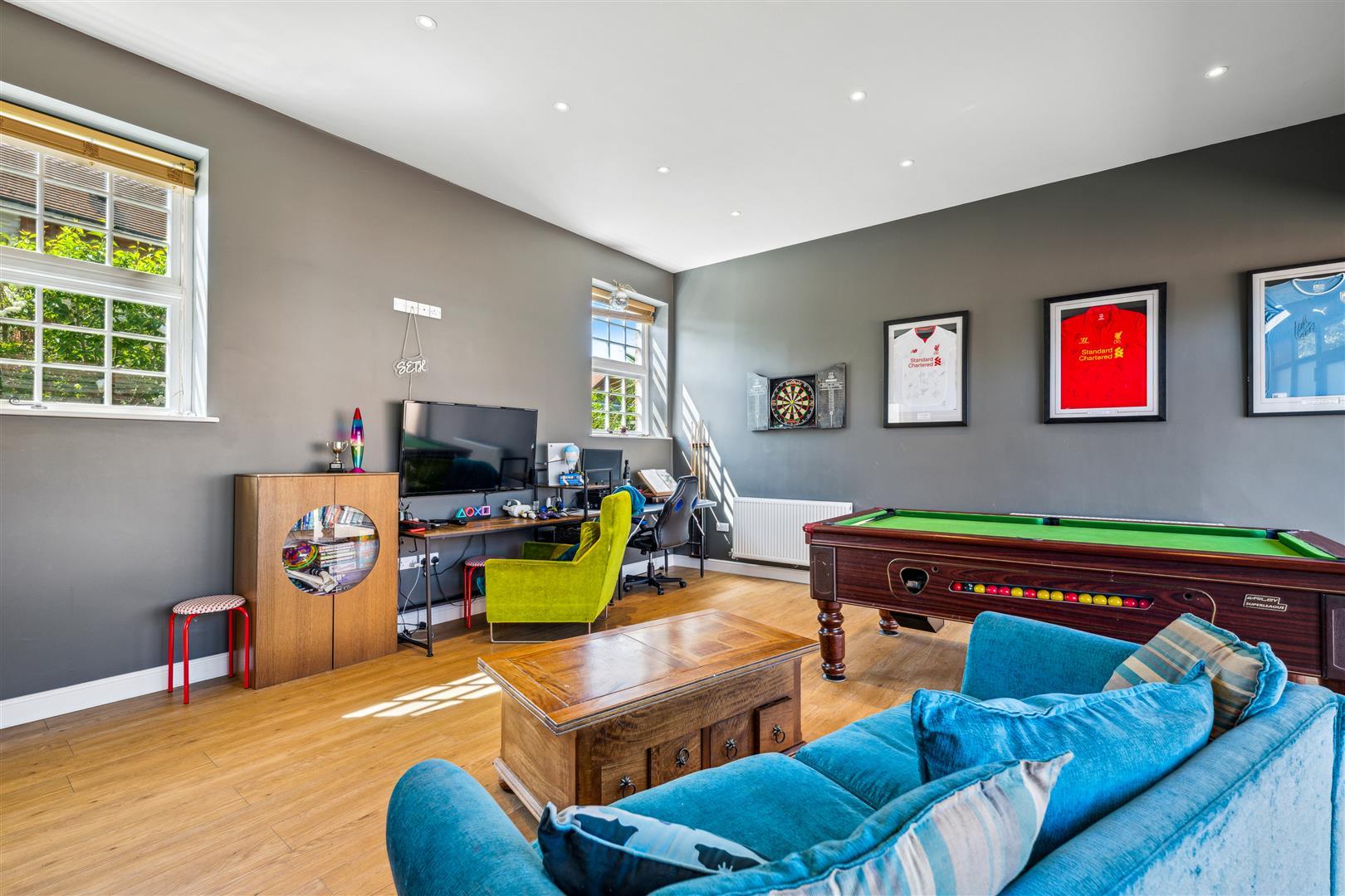 Property Image 40469a87-de46-46d0-a5a8-332f25294d6a