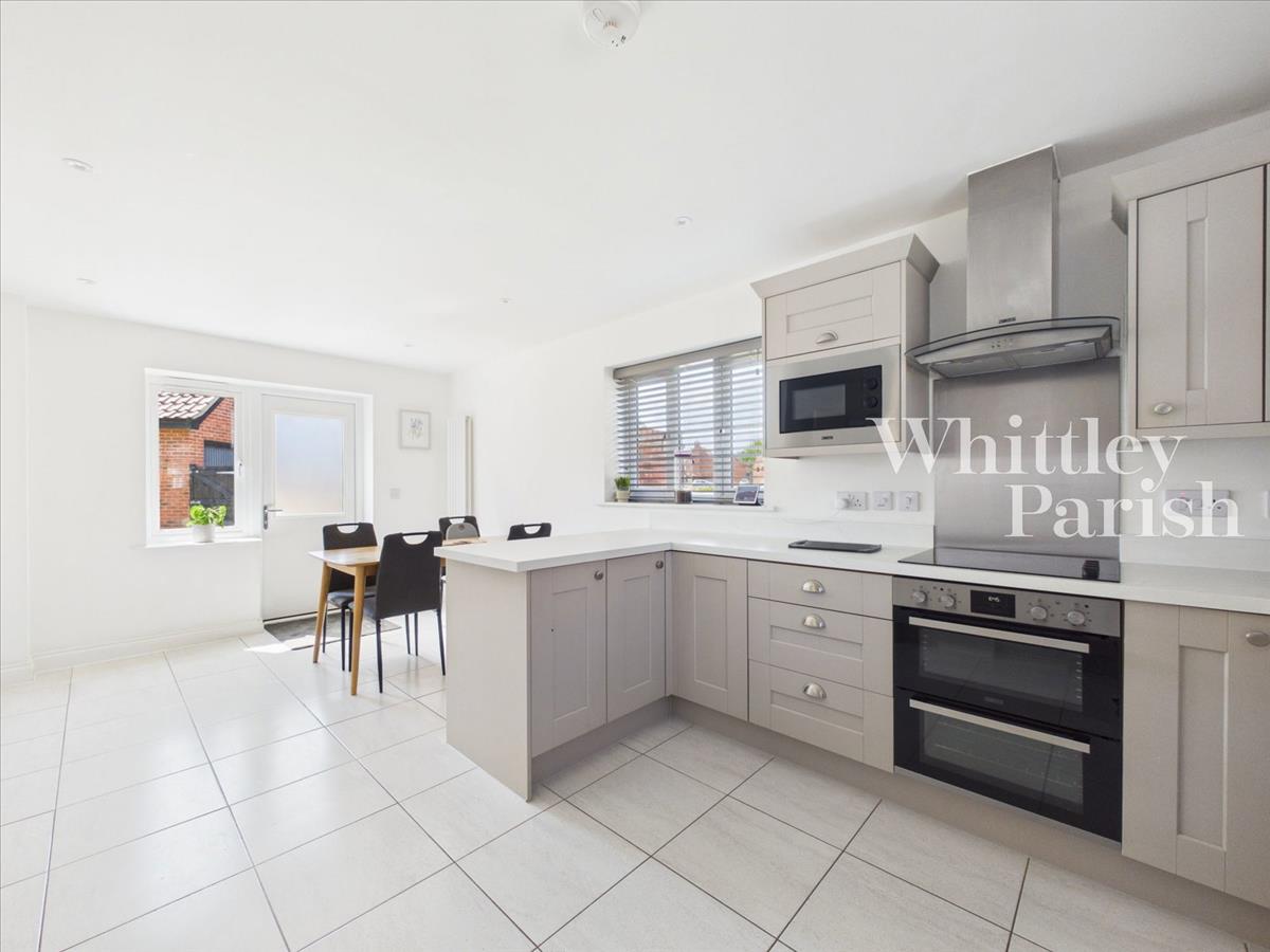 Property Image 404e8b57-37de-4496-8353-594302ff583e