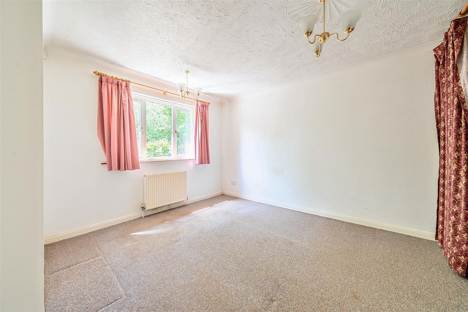 Property Image 4056df57-5623-455b-8658-439dc06e79a2