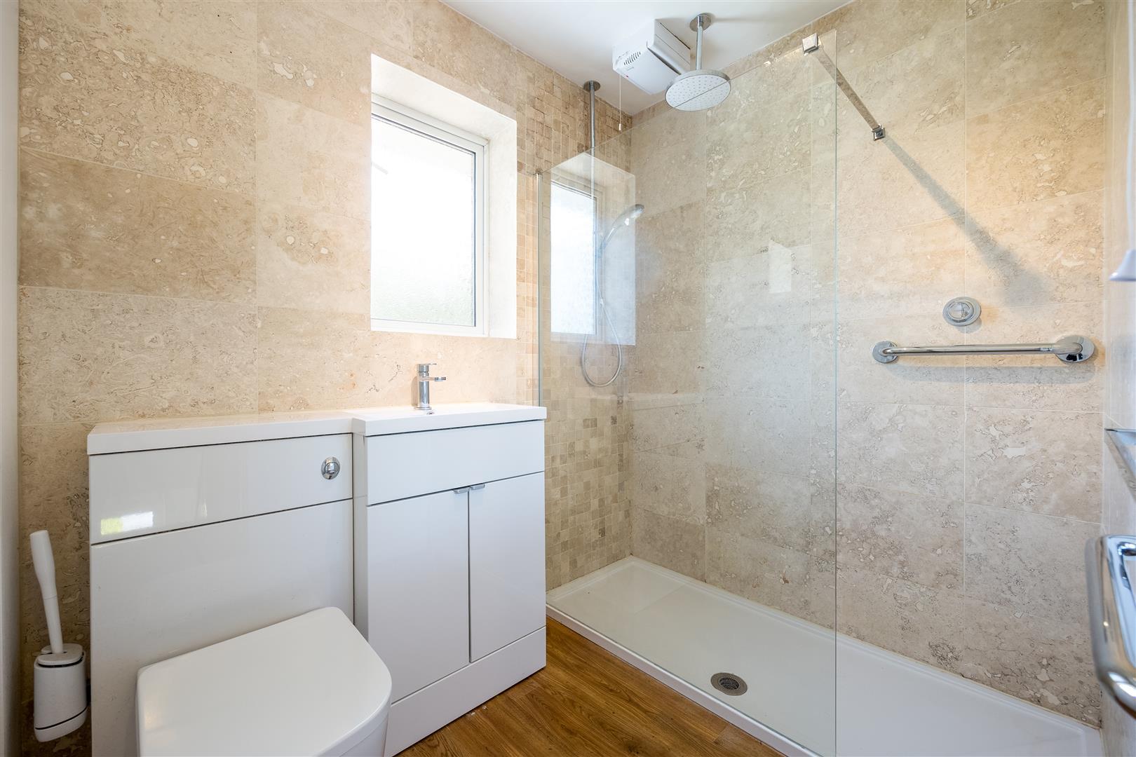 Property Image 40598ac3-1714-4cbf-a4d1-2fb0bc6596de