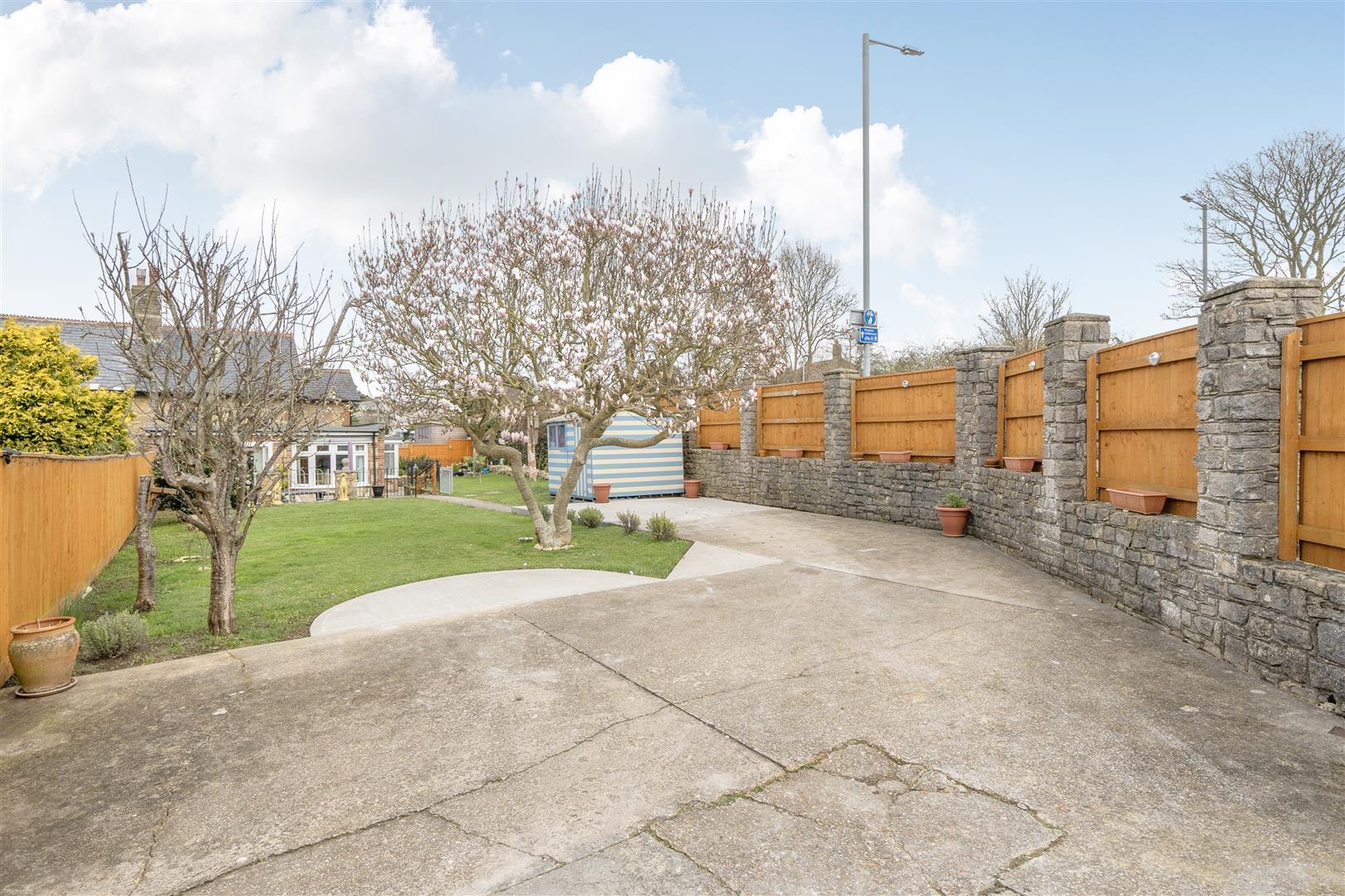 Property Image 4063a920-f65a-4ac1-a47b-54f5a645362f