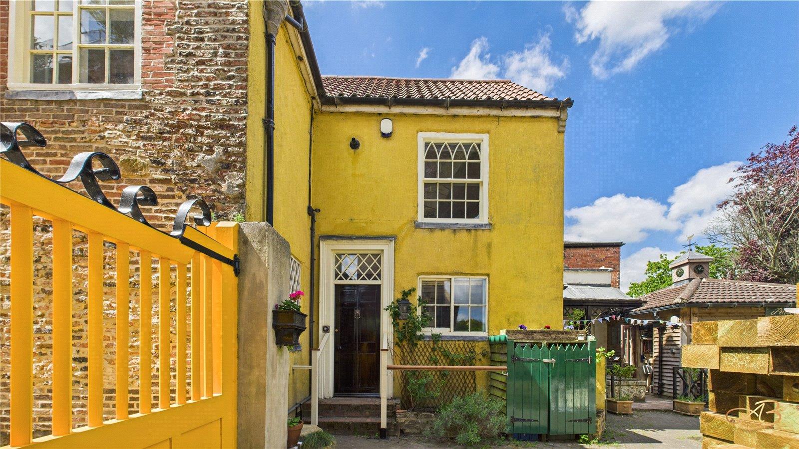 Property Image 406cf41a-b6b4-4b27-9bcb-a6e582518f3c