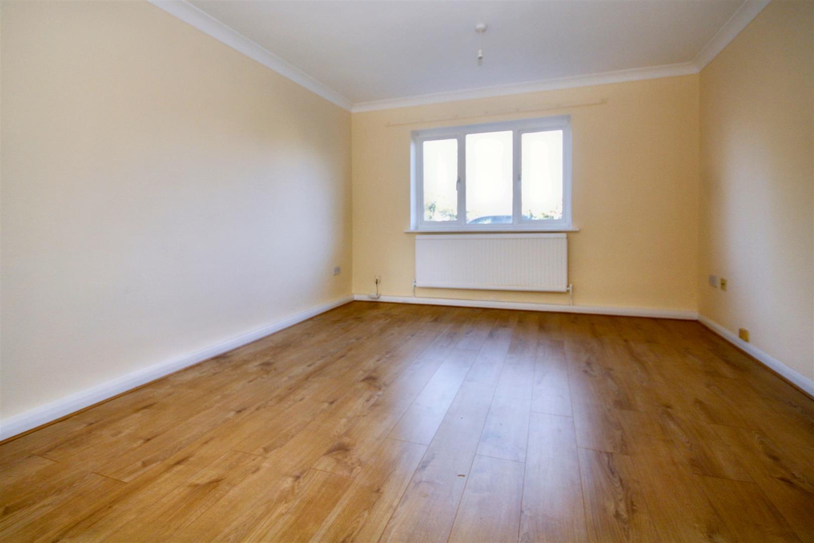 Property Image 4071df90-3e6d-4a39-9411-7564ac1dd1c1