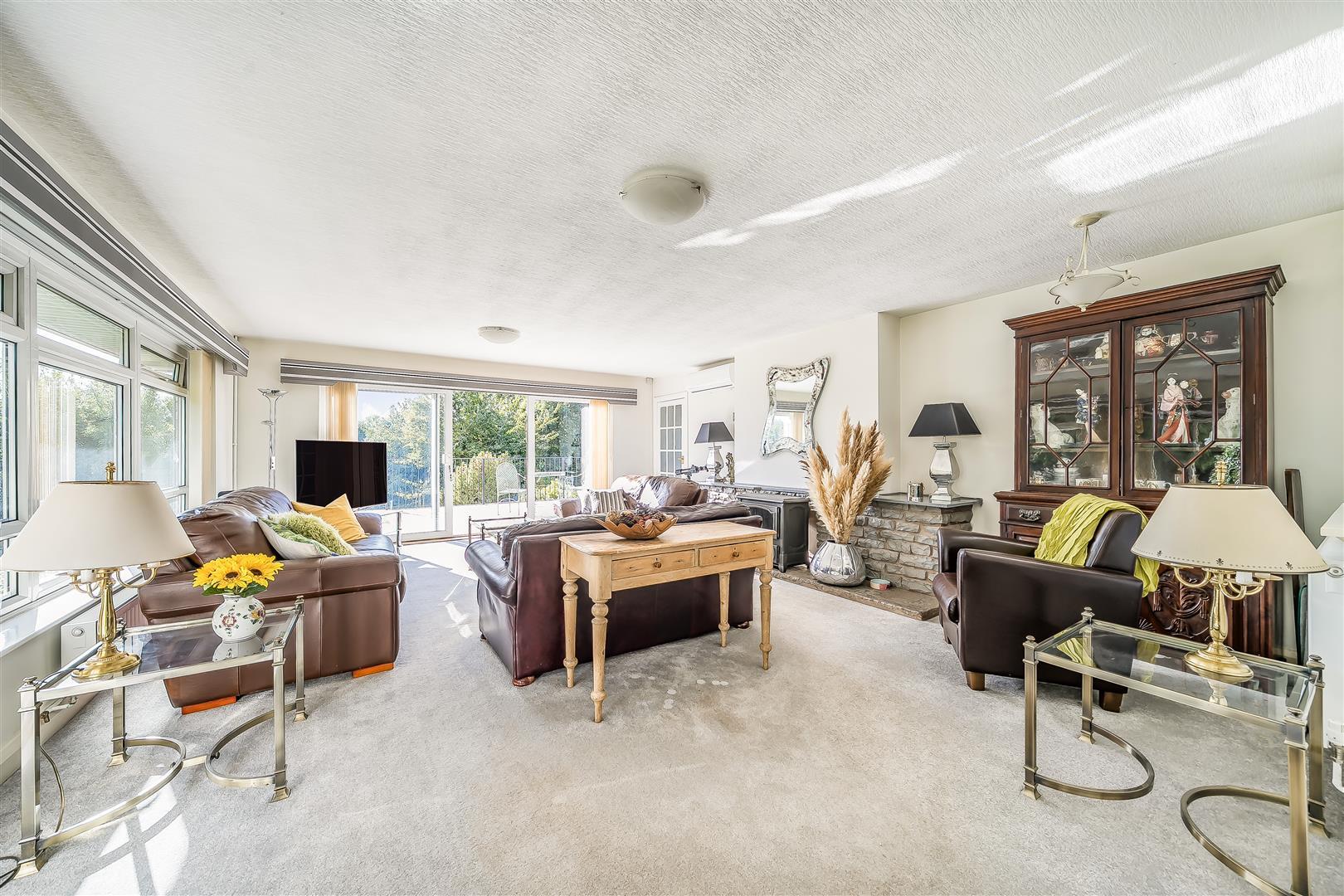 Property Image 40759942-7453-4601-828b-fa4a4ded90b1