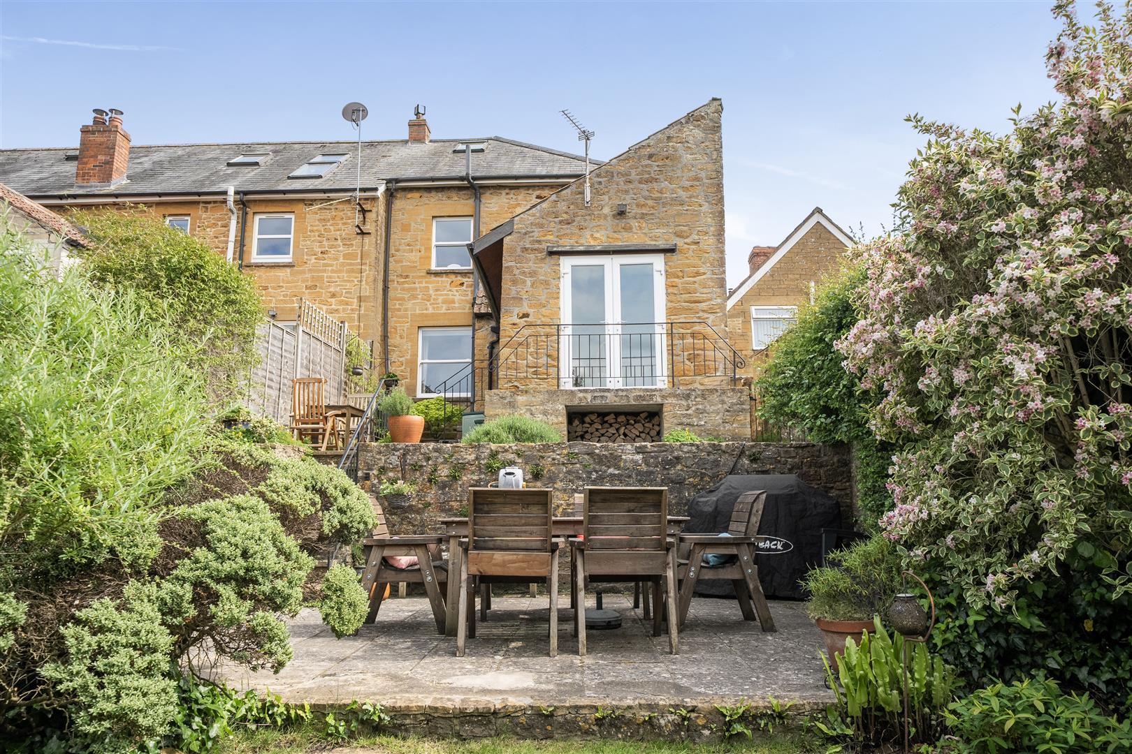 Property Image 407e506c-e631-4a33-a7b2-0d126319aafd