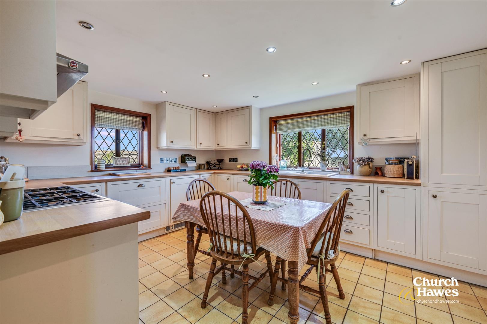 Property Image 40871d41-87ca-49c2-99d8-c9b3a1e5a13f