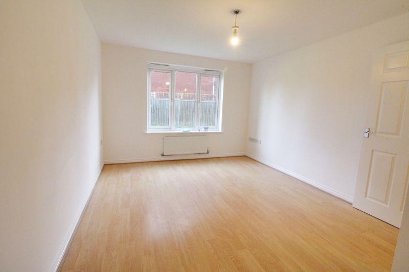 Property Image 408c87ff-080c-4feb-8d25-5aaf8d27cba0