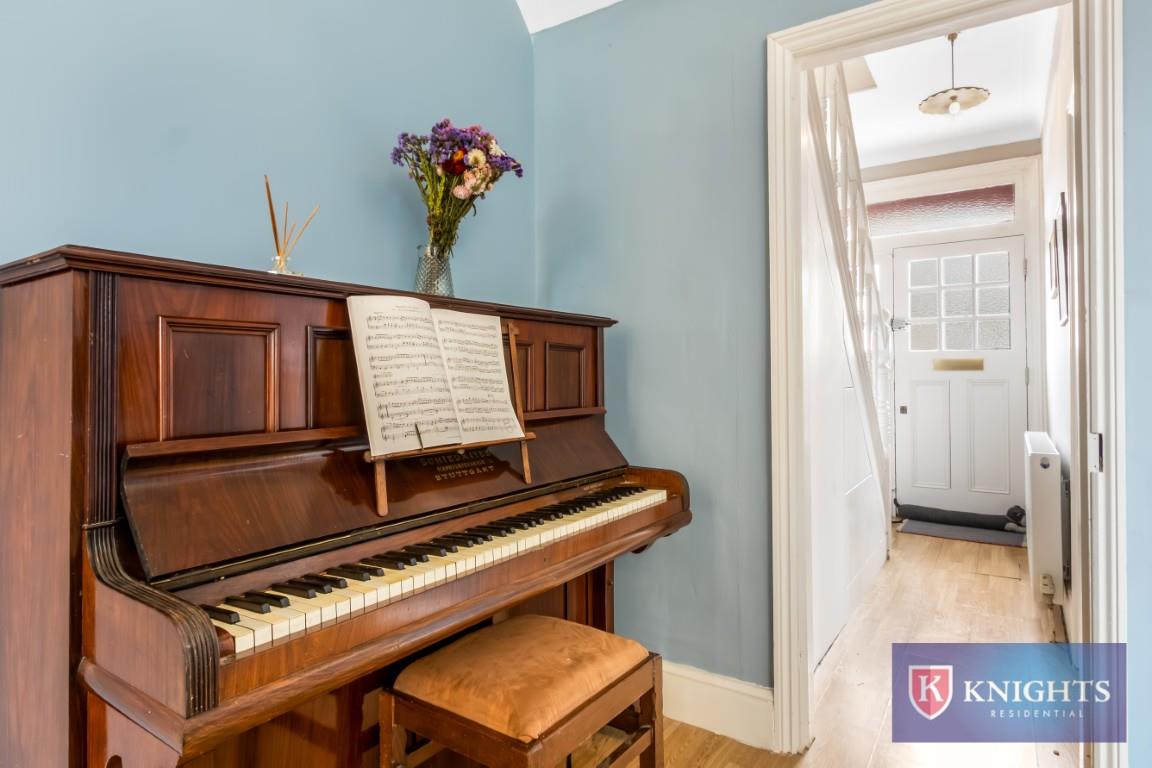 Property Image 4093305a-eda8-41f9-80e0-ea70a4b77a95
