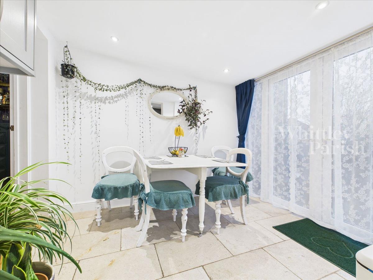 Property Image 40a36407-9ffa-4c47-b2a3-dd07aa8015ff