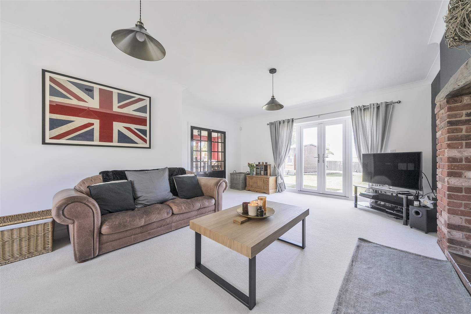 Property Image 40a38379-3689-4d25-bde3-2251feda9ed3