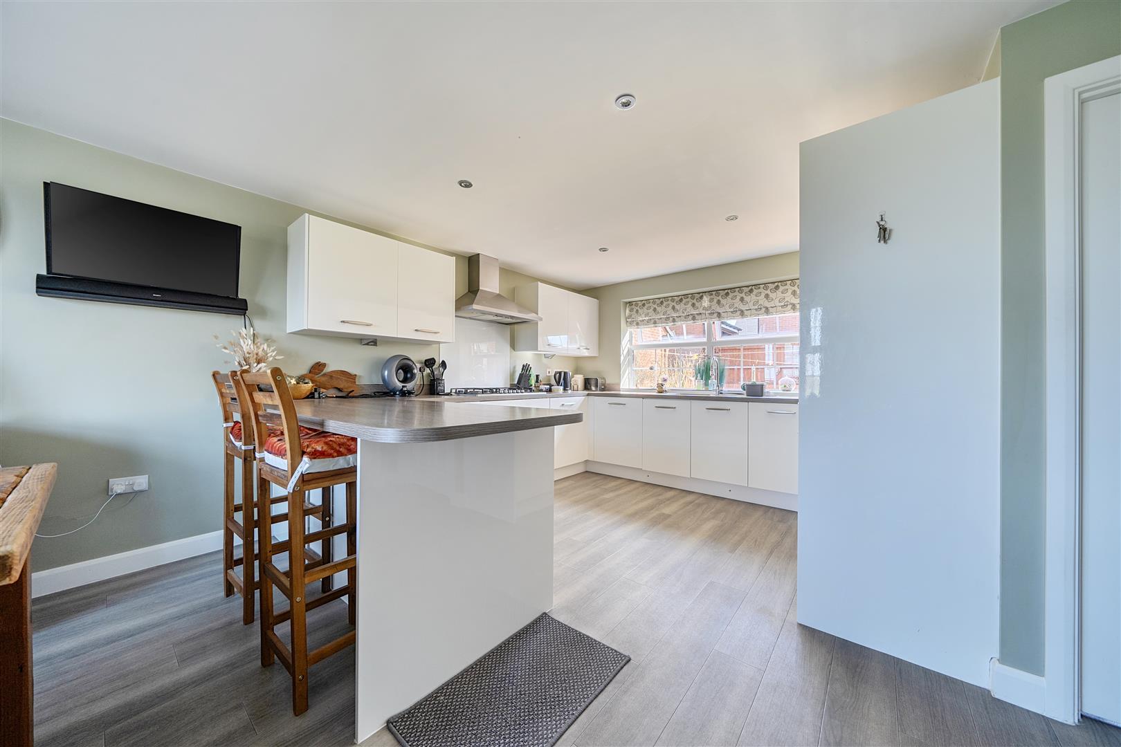Property Image 40b01f74-7b13-49d2-823e-0bfd29c78637
