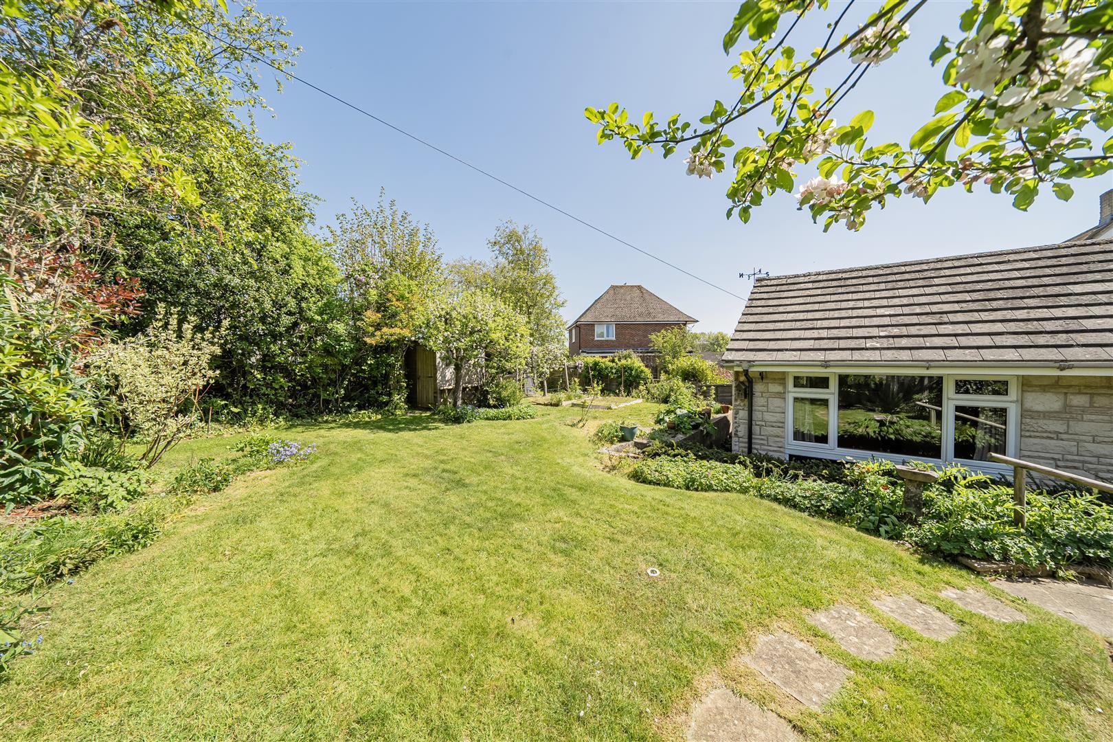 Property Image 40c6025f-be96-4093-bfd5-3933335f7f8c