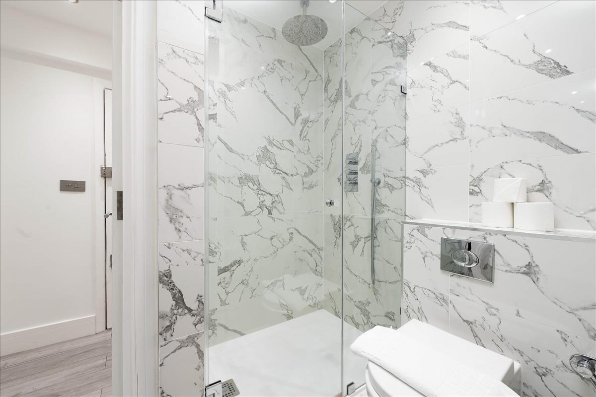 Property Image 40d00c44-b5db-45a4-8a3e-d9511442a1d7