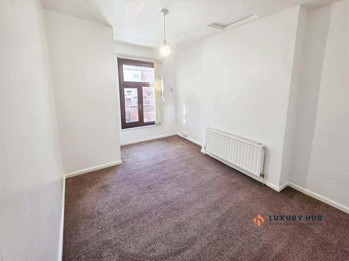 Property Image 40d1731c-87cd-43d7-ab9c-c1702d19ef1d