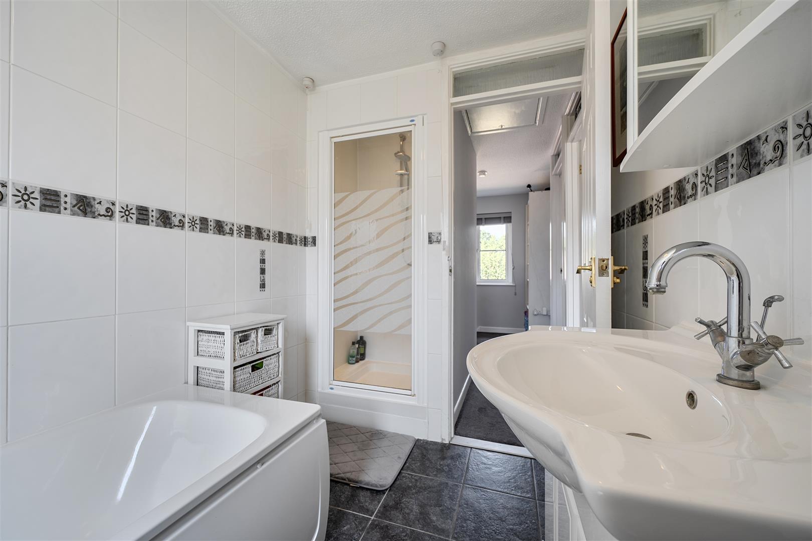 Property Image 40de2177-d057-44f7-b629-a30884b1f6de