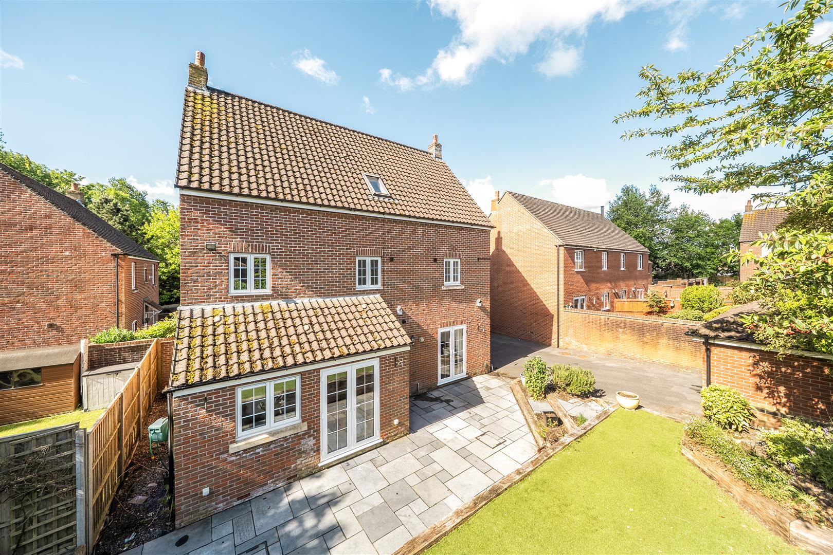 Property Image 40e3b55e-90f0-44cc-8763-a316206a57f8