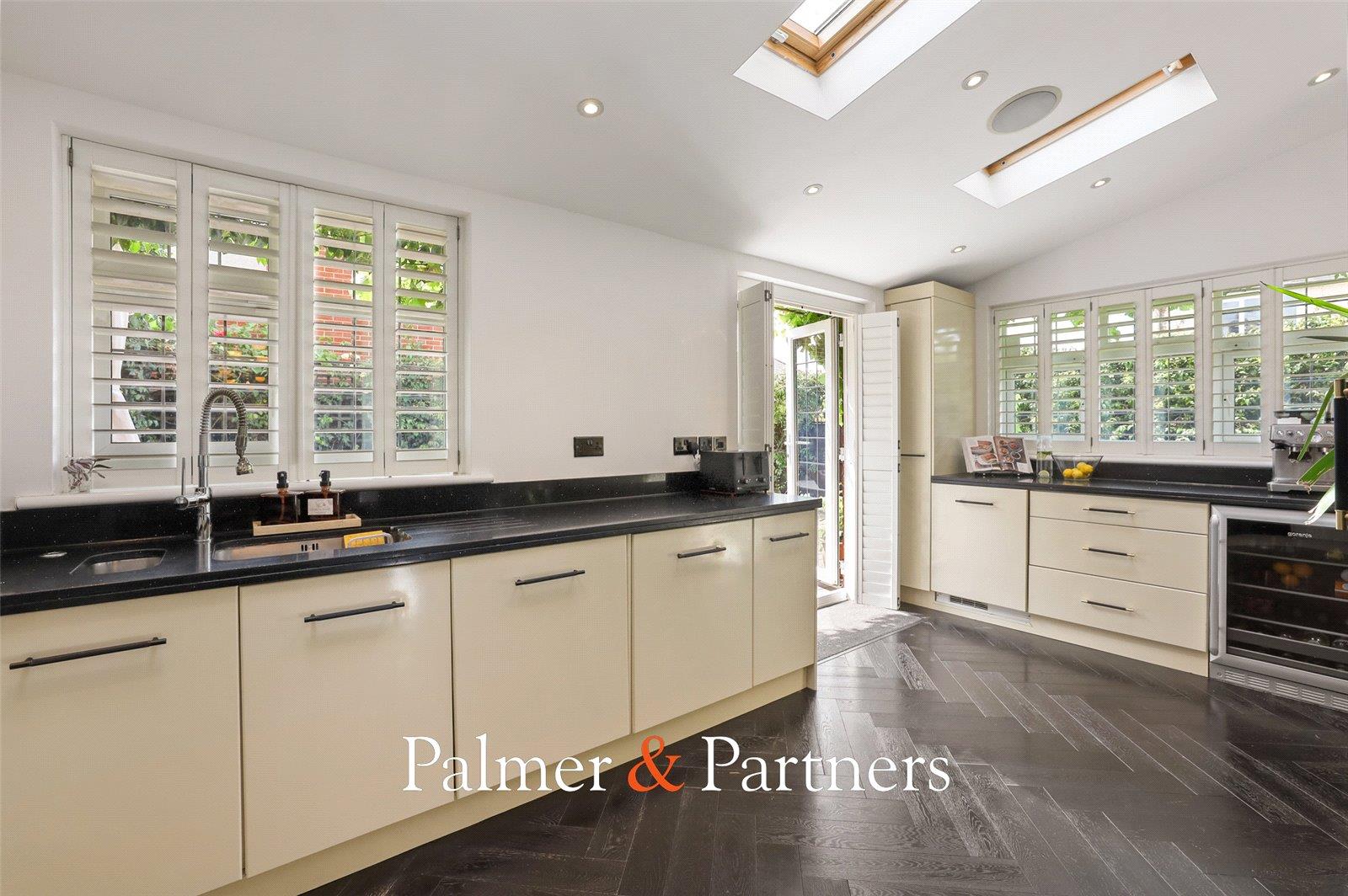 Property Image 40e53088-60ff-42ab-a335-7054196f2287